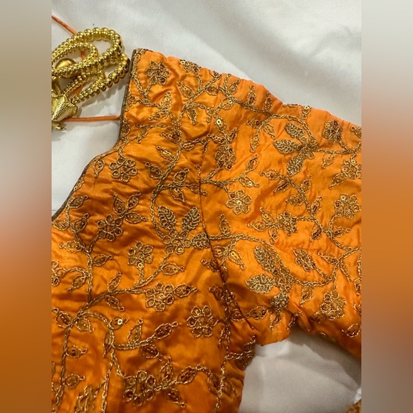 Indian Salwar Suit - Picture 2 of 8